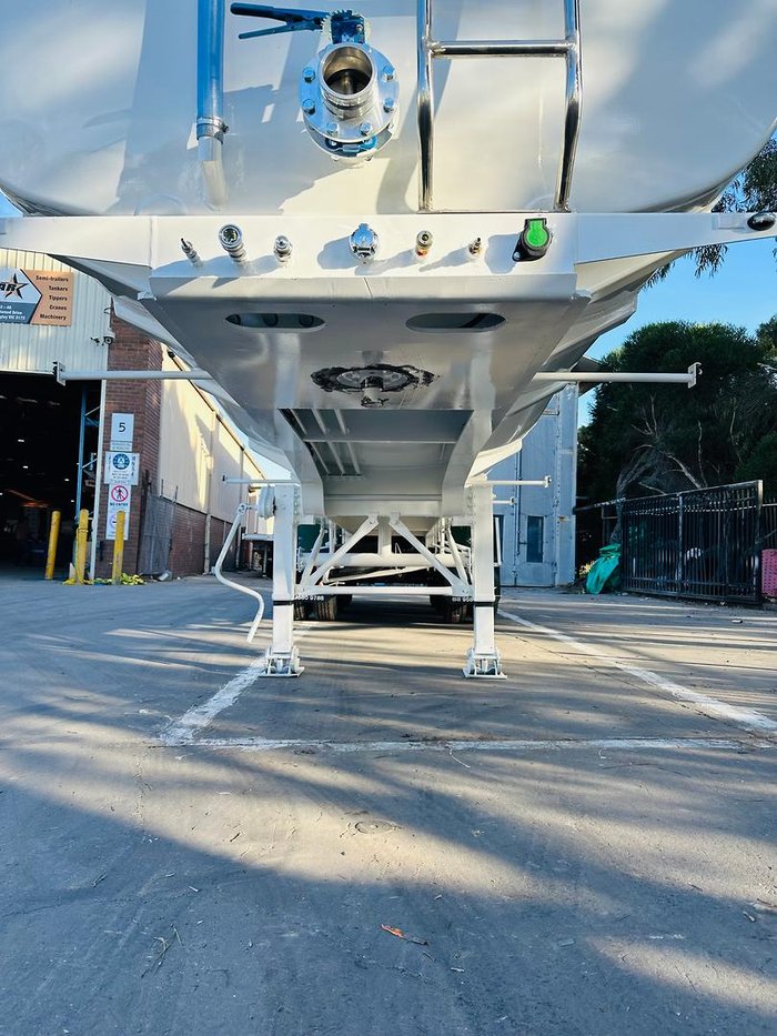2025 Stonestar New Semi Water Tank Trailer (Spray Tanker) 