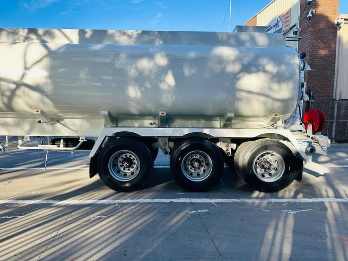 2025 Stonestar New Semi Water Tank Trailer (Spray Tanker) 