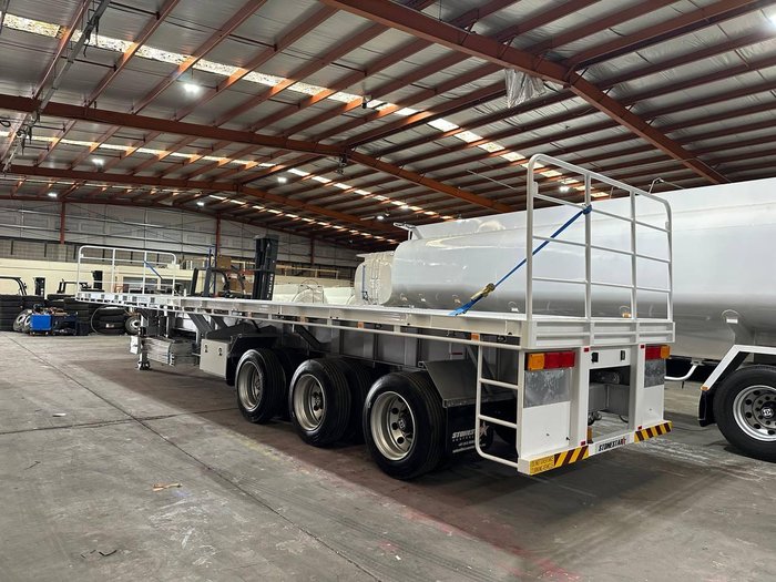 2025 Stonestar Extendable Flat Top White