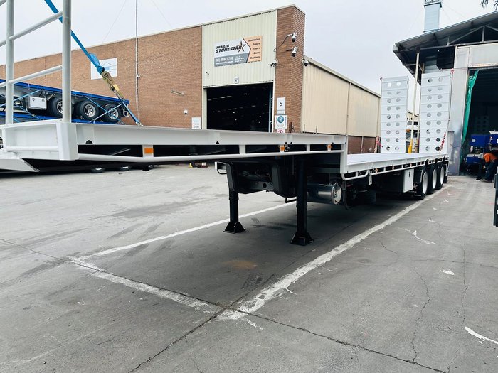 2025 Stonestar Stonestar Extendable Drop Deck Blue