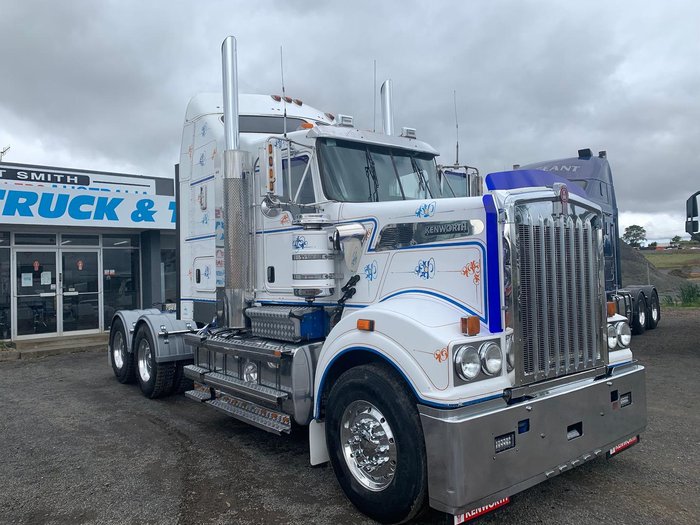 2017 KENWORTH T909 600Hp Full Kw History Best Avait $340000+Gst T909 RECESSED SLEEPER