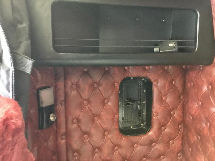 2017 KENWORTH T909 600Hp Full Kw History Best Avait $340000+Gst T909 RECESSED SLEEPER