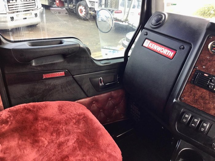 2017 KENWORTH T909 600Hp Full Kw History Best Avait $340000+Gst T909 RECESSED SLEEPER