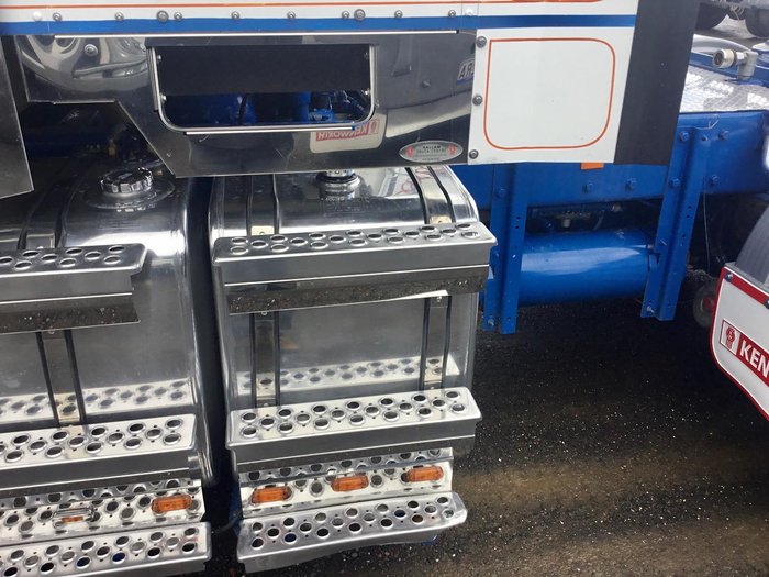 2017 KENWORTH T909 600Hp Full Kw History Best Avait $340000+Gst T909 RECESSED SLEEPER