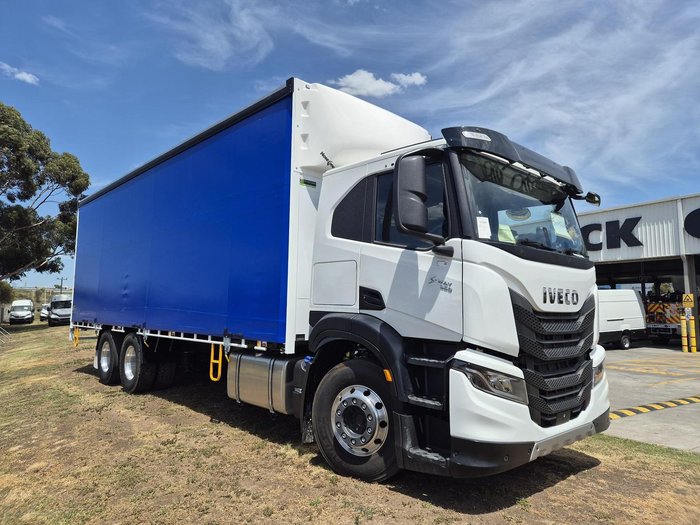 2024 Iveco S-Way AT360 6x2