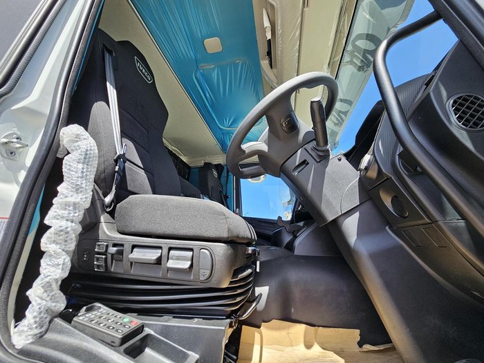 2025 Iveco S-Way AT230