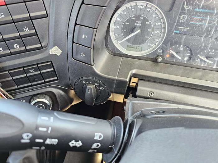 2025 Iveco S-Way AT230