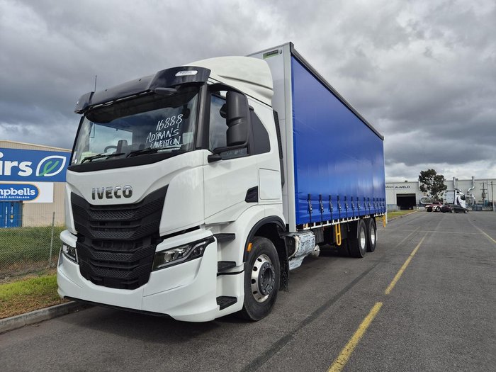 2026 Iveco S-Way