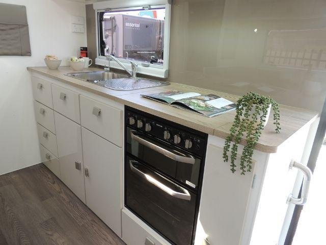 2023 Essential Caravans Cruiser D4 19'8