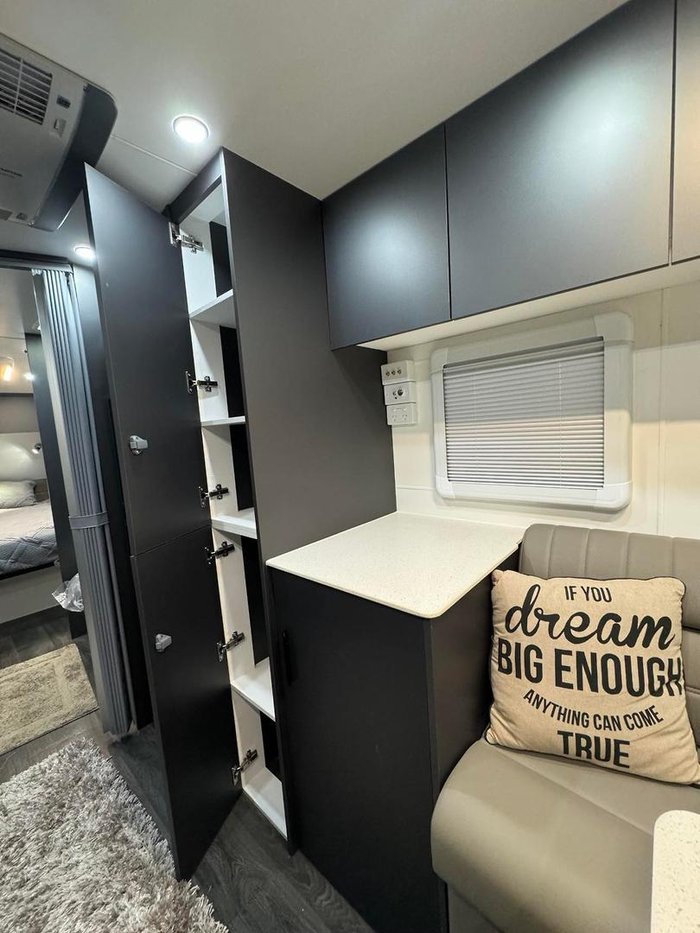 2025 Legend Caravans Trackline 21'6