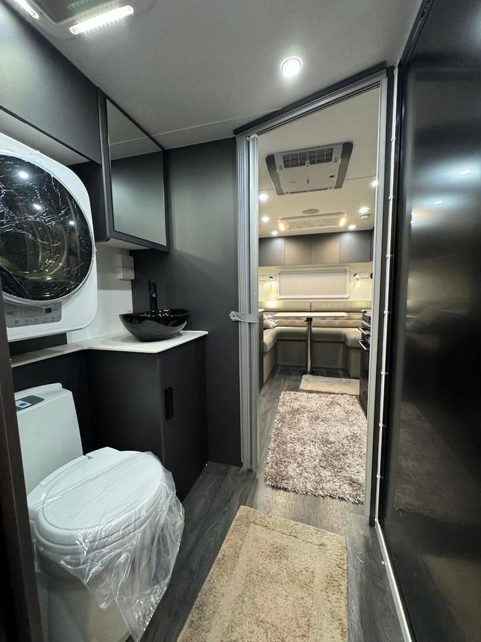 2025 Legend Caravans Trackline 21'6