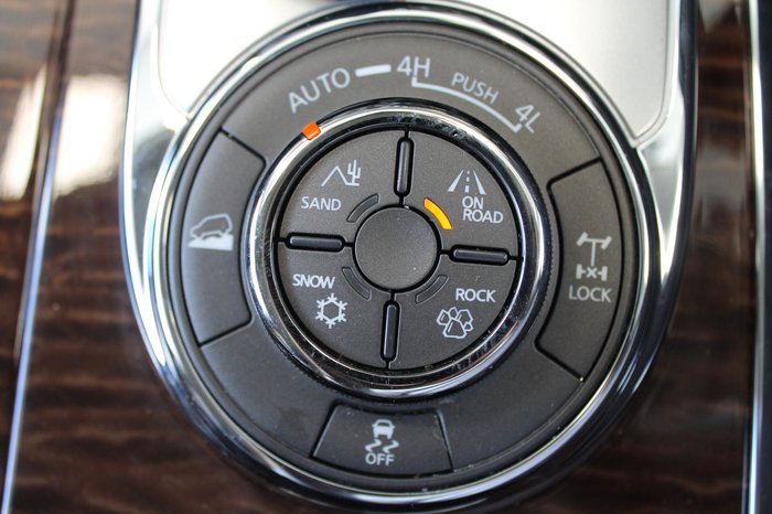 2023 Nissan Patrol Ti