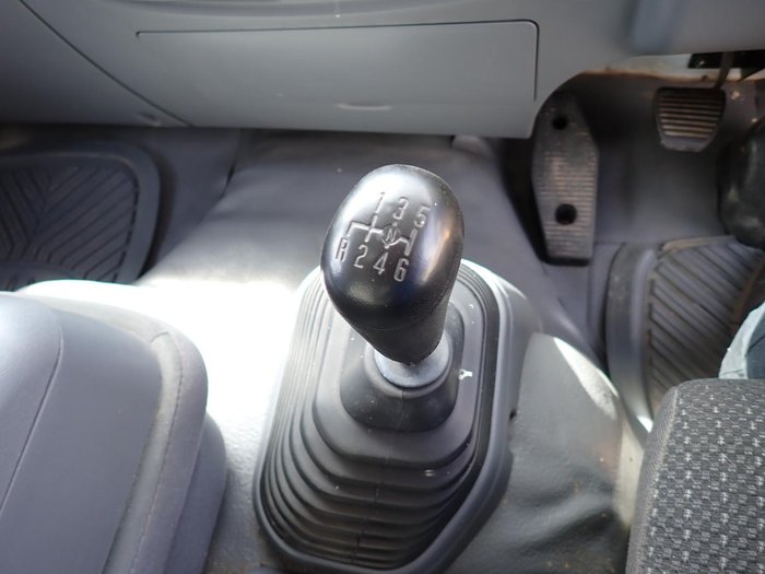 2014 Isuzu Frr 500 Long F SERIES WHITE