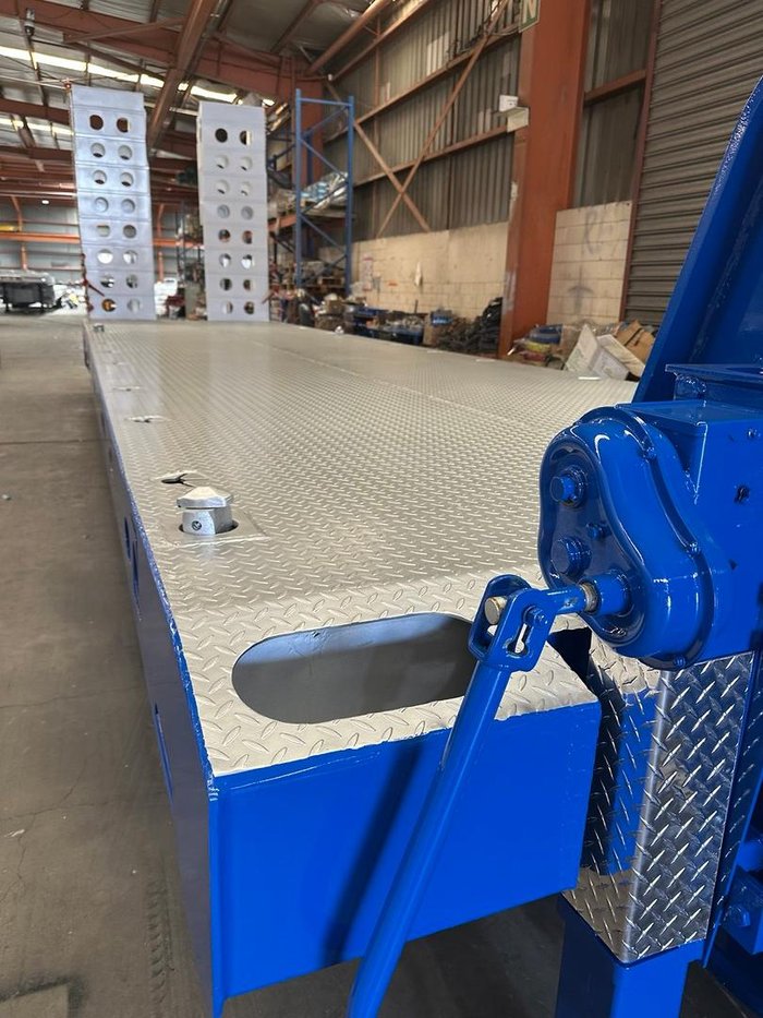 Stonestar Low Loader With Goose Neck