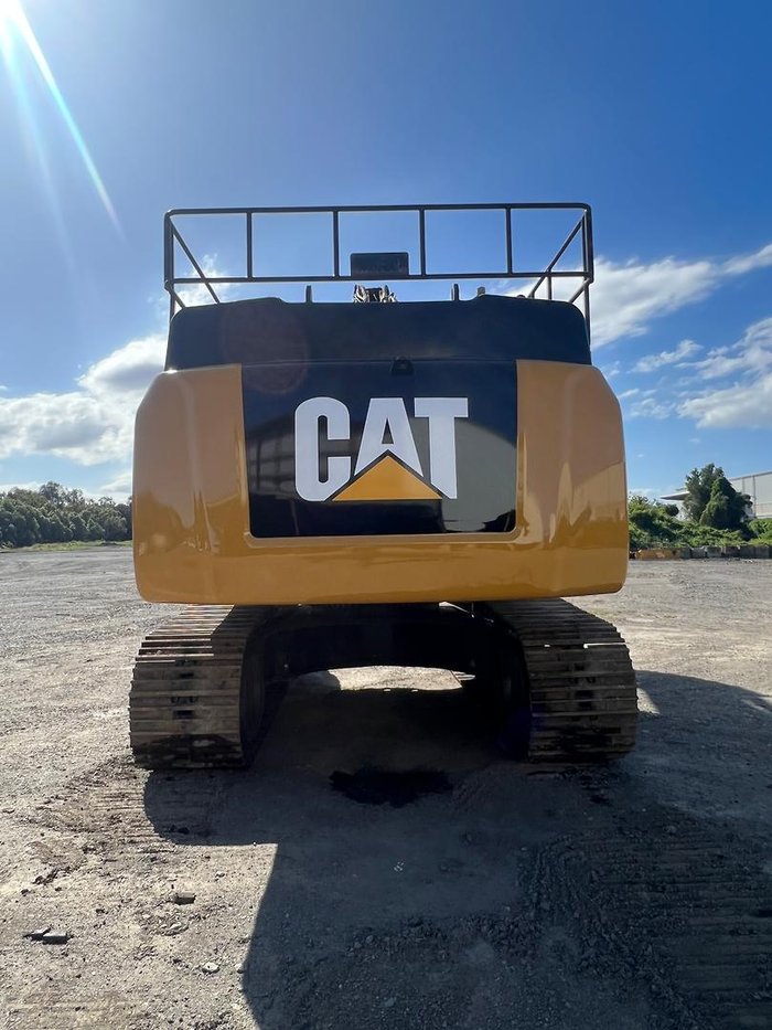 2018 Caterpillar 349Fl