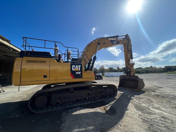 2018 Caterpillar 349Fl