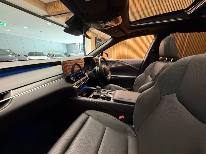 2025 Lexus RX450h+ Sports Luxury 2.5L Hybrid Auto CVT Wagon