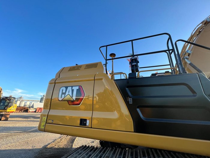 2022 Caterpillar 349 3D Yellow