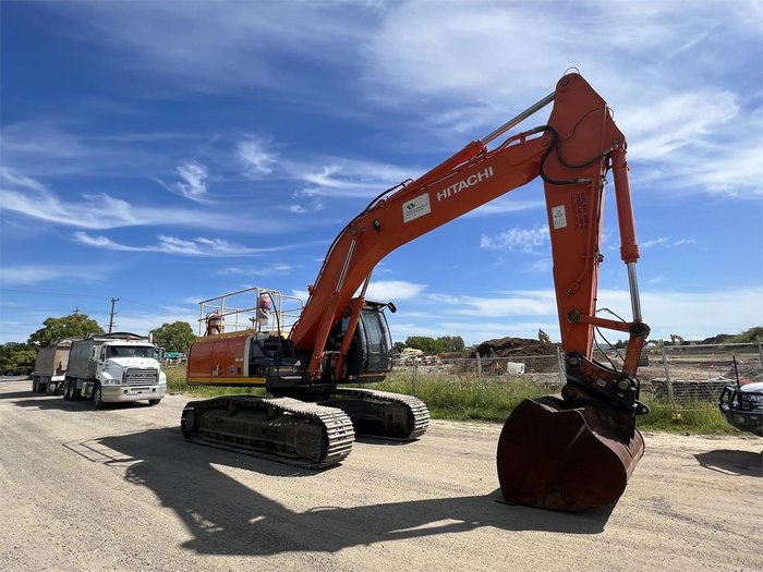 2011 Hitachi Zx350 Lch-3