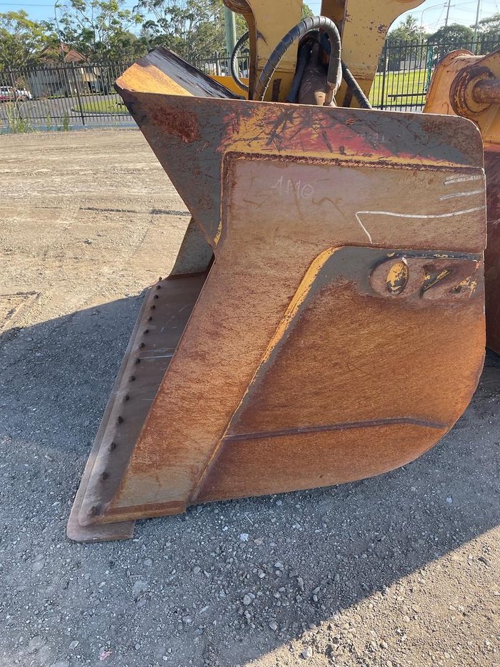 2016 Caterpillar 330Fl