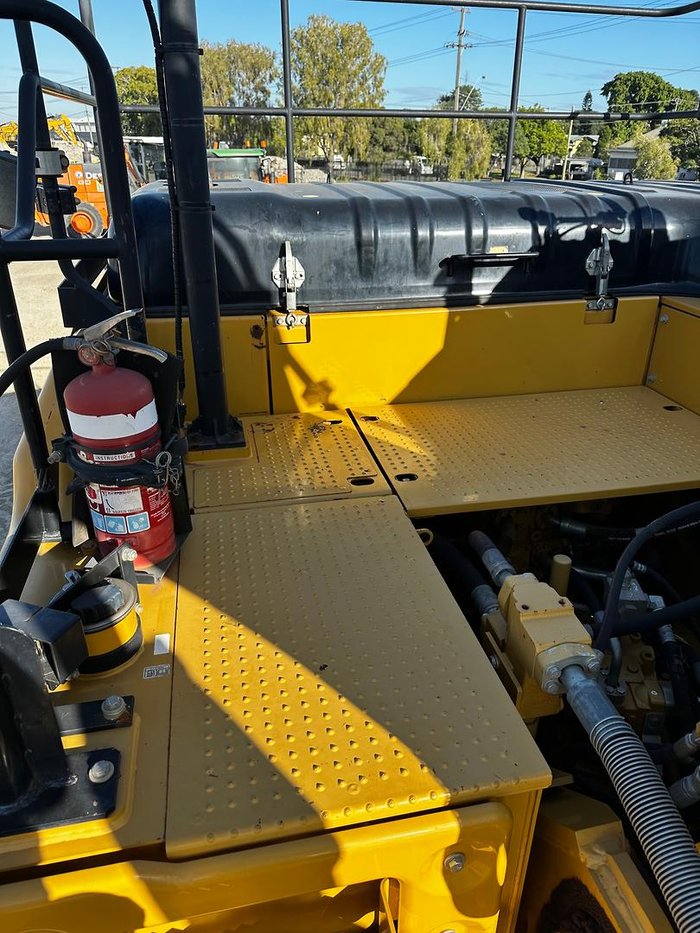 2016 Caterpillar 330Fl