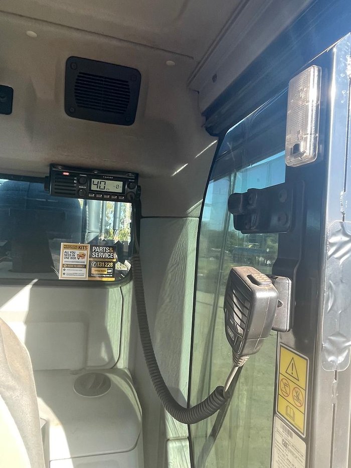 2016 Caterpillar 330Fl