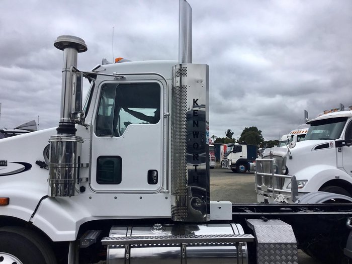 2015 Kenworth T409sar Fully Speced 684000Klm E5 X Locks 97T $219000+Gst T409 SAR E5 WHITE