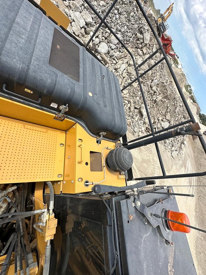 2013 Caterpillar 329El Yellow