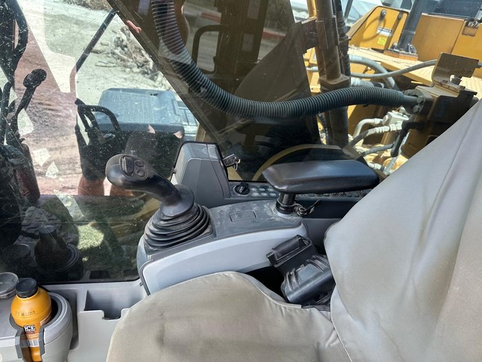 2013 Caterpillar 329El Yellow