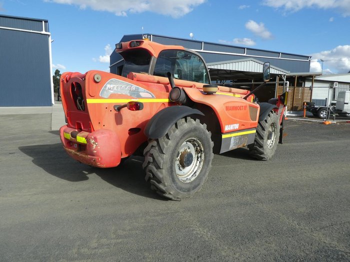 2011 Manitou Mt1440 RED