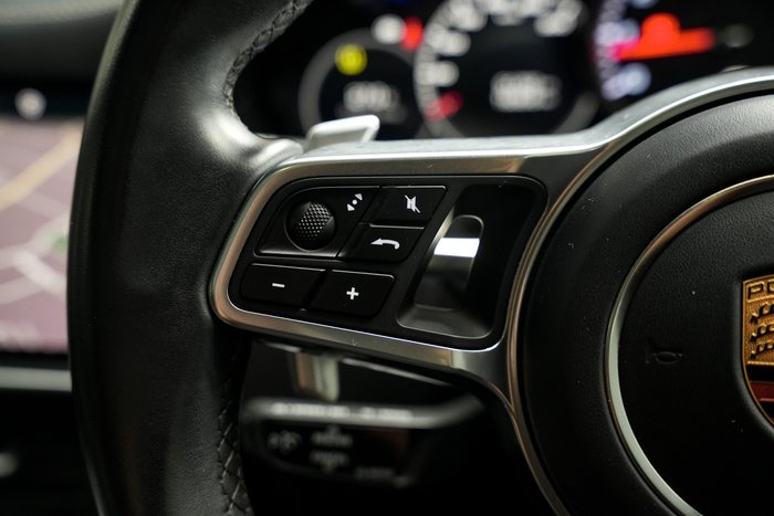 2020 Porsche Cayenne GTS