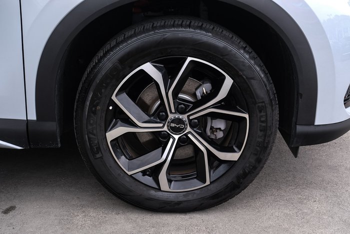 2025 BYD ATTO 3 Essential