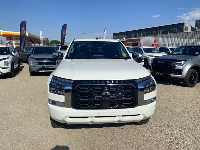 2025 MITSUBISHI Triton GLS