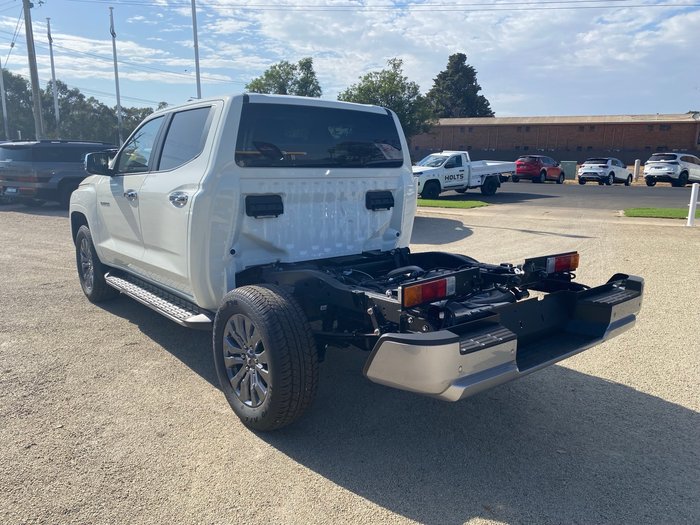 2025 MITSUBISHI Triton GLS