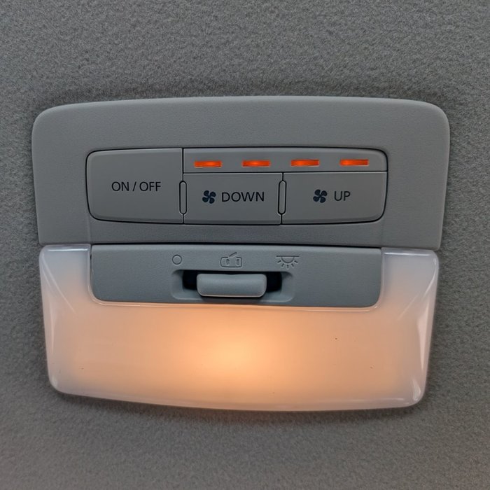 2026 NISSAN NAVARA SL