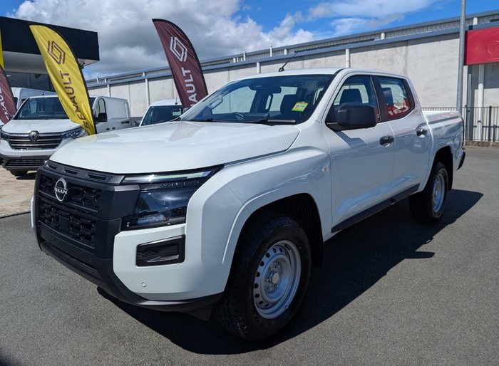 2026 NISSAN NAVARA SL