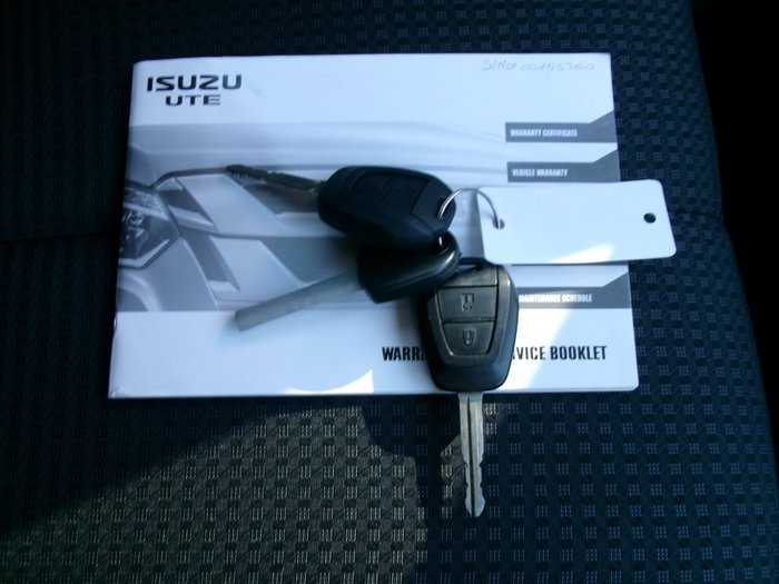 2019 ISUZU MU-X LS-U (4x4)