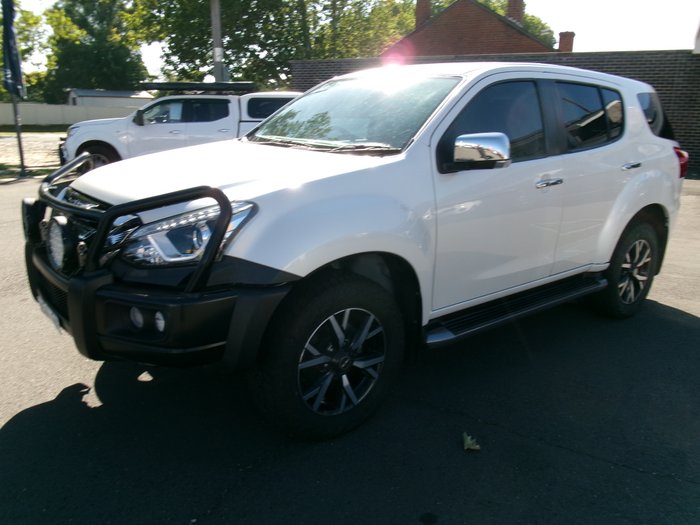2019 ISUZU MU-X LS-U (4x4)