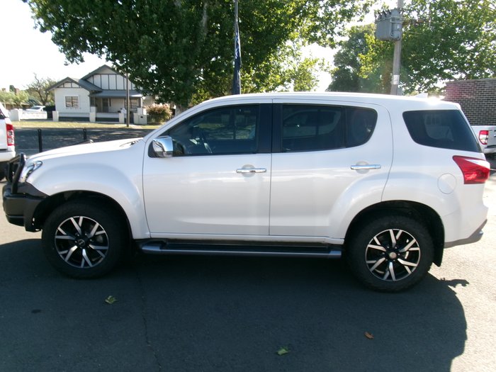 2019 ISUZU MU-X LS-U (4x4)