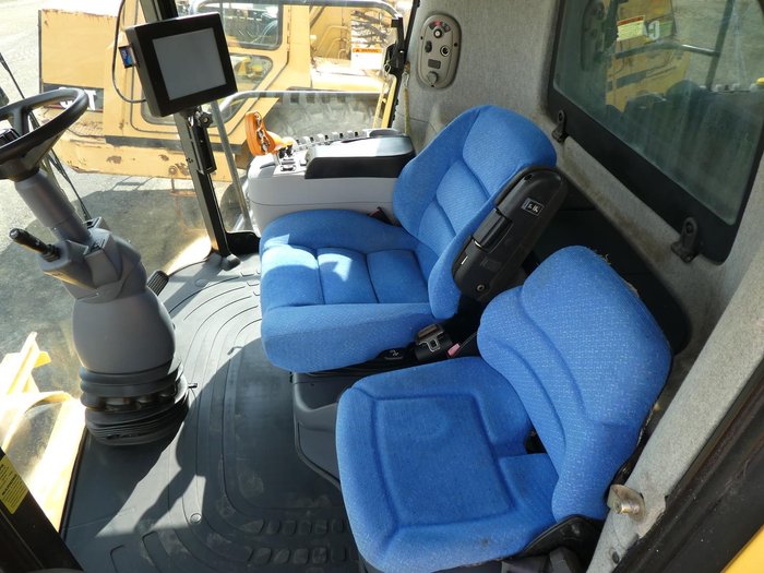 2009 New Holland Cr9060 YELLOW