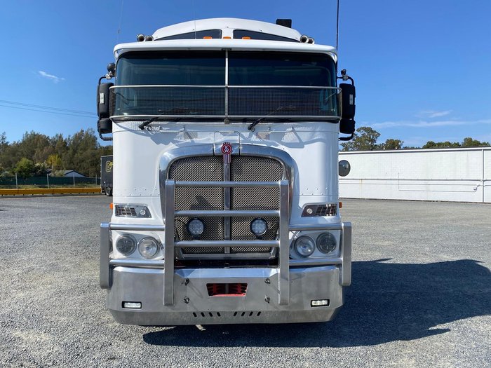 2014 Kenworth K200 600Hp 2.3 CAB White