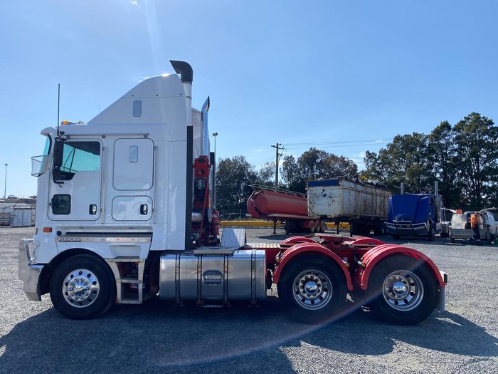2014 Kenworth K200 600Hp 2.3 CAB White