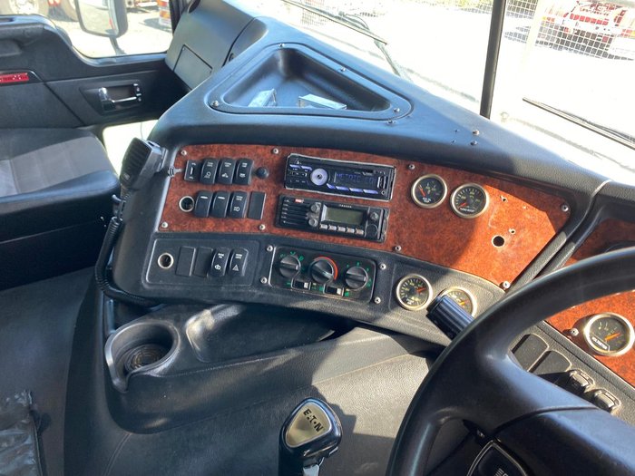 2014 Kenworth K200 600Hp 2.3 CAB White