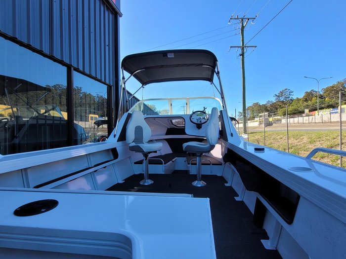 2024 QUINTREX 590 Ocean Spirit