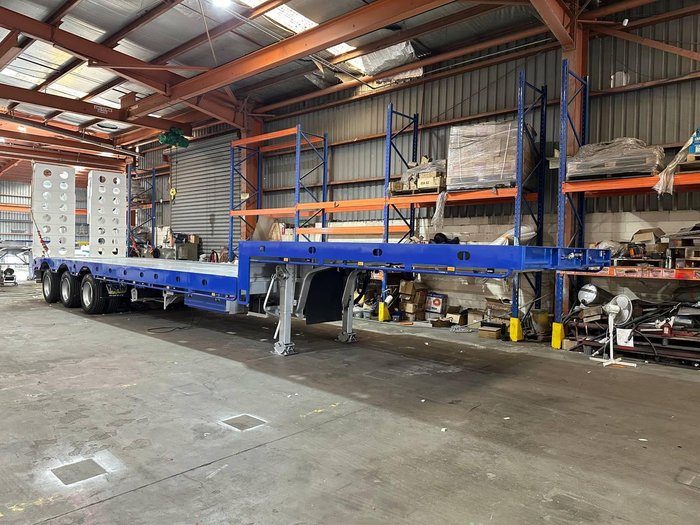  Stonestar Drop Deck Widener 19.5 Axle 