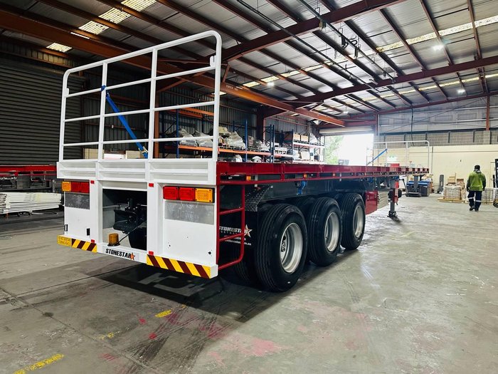 2025 Stonestar New Flat Top (Straight Deck) 45Ft Blue