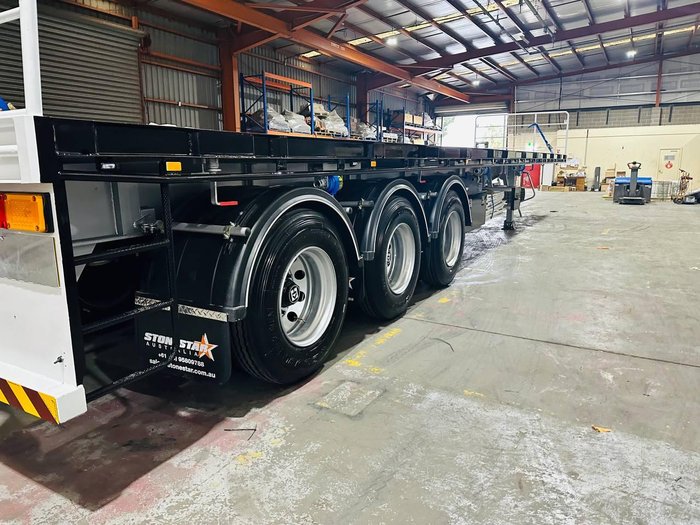 2025 Stonestar New Flat Top (Straight Deck) 45Ft Blue