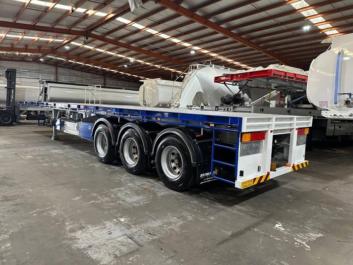 2025 Stonestar New Flat Top (Straight Deck) 45Ft Blue