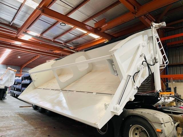 2025 Stonestar Side Tipper White