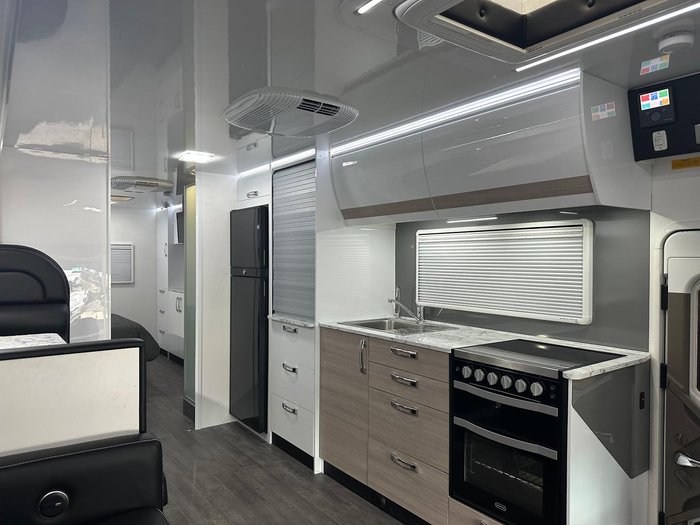 2025 Avida Longreach